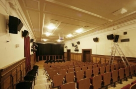 mestanska_beseda_kinosal